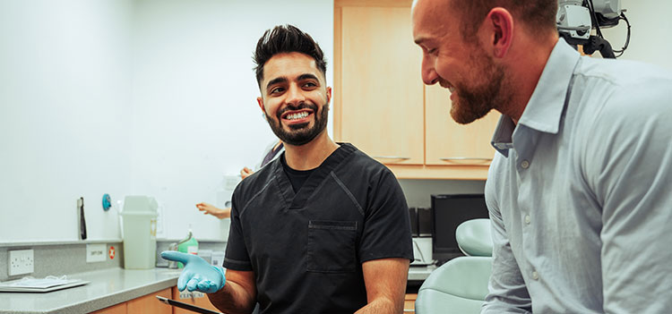 A doctor and patient in an examination.