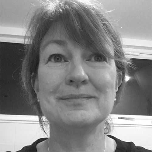 Dr Debbie Hallott portrait