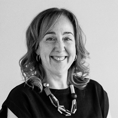 Dr Penny Navarro portrait